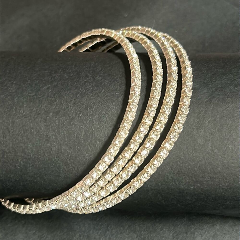 Women’s vintage silver tone dainty layered crystal bracelet one size‎